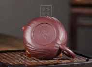 《蓮年有余》經(jīng)典紫砂壺宜興名家全手工工藝美術師泡茶壺茶具紫泥