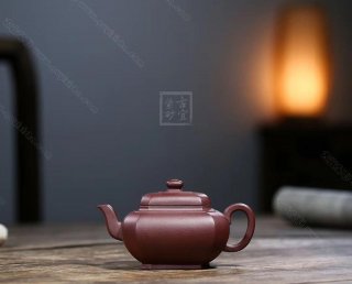 《八方》  《八方》