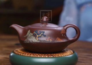 《扁玉壺》  《扁玉壺》