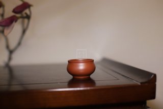 《大紅袍品茗杯》宜興紫砂壺全手工茶壺名師老師大紅袍  《大紅袍品茗杯》宜興紫砂壺全手工茶壺名師老師大紅袍