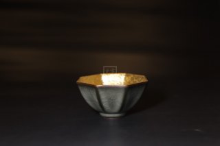 《鎏金日本功夫主人杯》宜興紫砂壺純手工金屬中壺茶具泡茶壺  《鎏金日本功夫主人杯》宜興紫砂壺純手工金屬中壺茶具泡茶壺