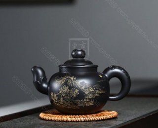 《道洪龍尊》  《道洪龍尊》