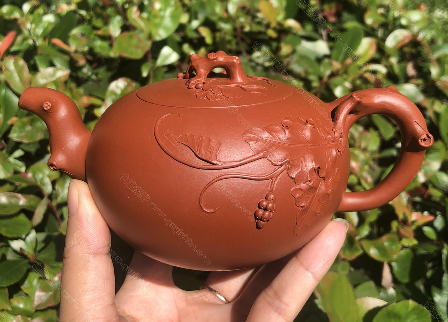 樹(shù)樁葡萄壺；朱泥380CC